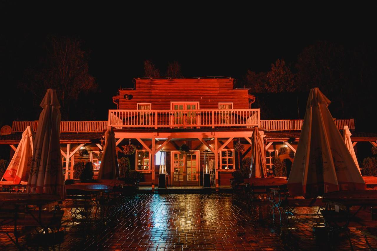 Promenada Zegrze Hotel Bialobrzegi  Exterior photo